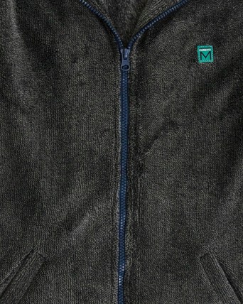 Bata polar verde de niño