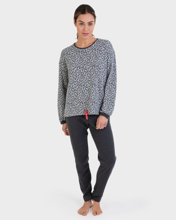 Pijama largo Jacquard animal print y pantalón liso