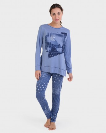 Pijama largo azul con estampado frontal