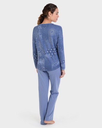 Pijama largo azul con estampado all over