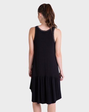 VESTIDO NEGRO