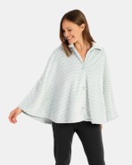 Women's poncho in fleece fabric with herringbone embossing