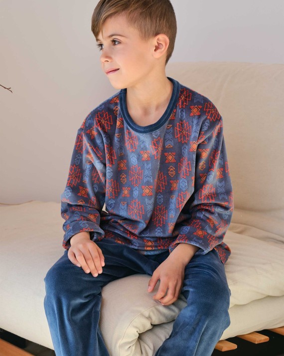 Children's pajamas in multi-printed microfleece fabric