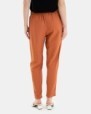 Pantalons rectes de dona en color caldera