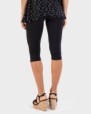 Women’s capri leggings in black