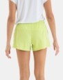 Short de mujer de algodón flamé color lima