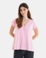 CAMISETA BÁSICA DE MUJER HOMBRO CAÍDO ROSA