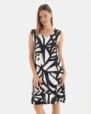 VESTIDO DE PLAYA CORTO SIN MANGAS ESTAMPADO RAYAS