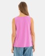 CAMISETA BÁSICA DE MUJER SIN MANGAS ROSA