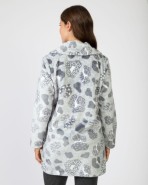 Short women's robe with zipper closure