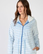Short women's robe with zipper closure