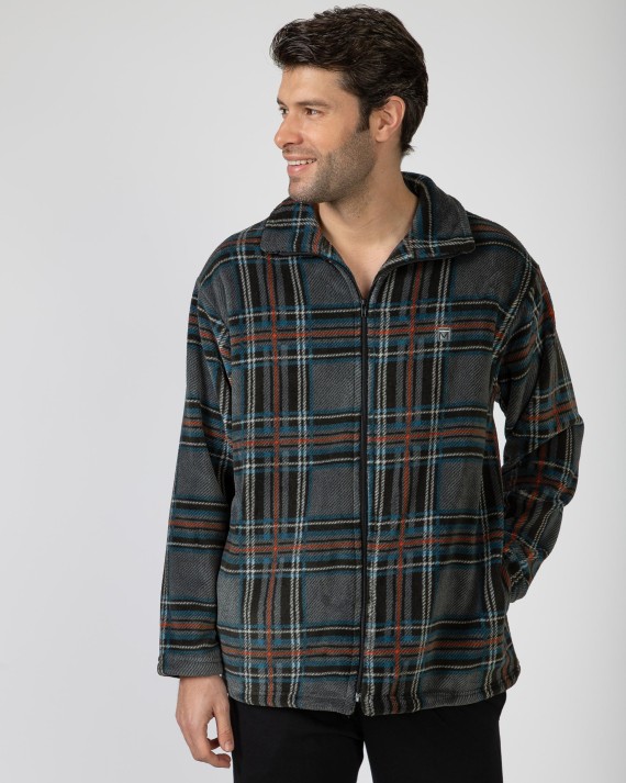 Short men's robe with zipper closure