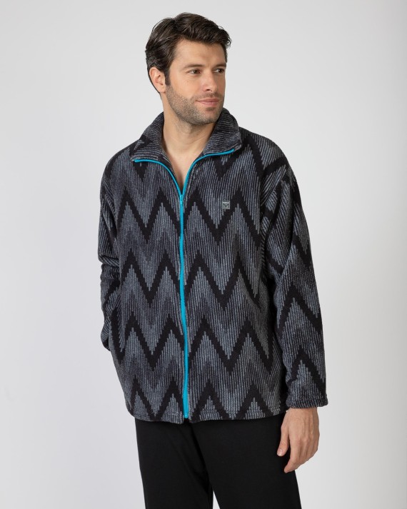 Short men's robe with zipper closure