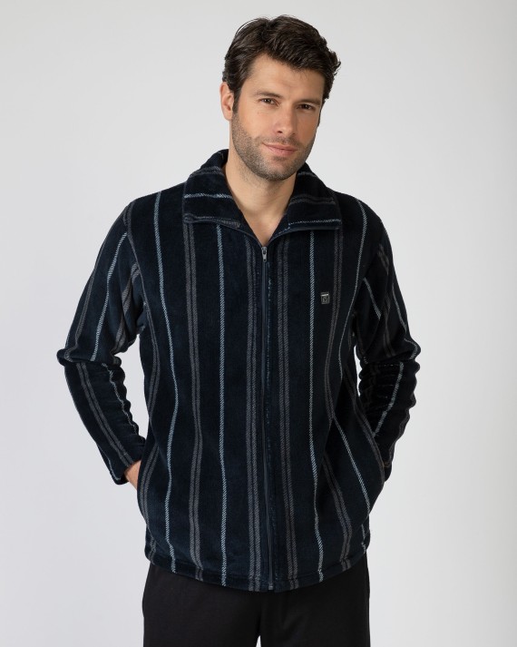 Short men's robe with zipper closure