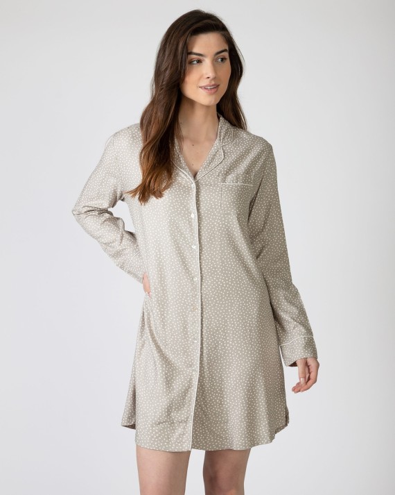 Camisó curt de tela obert de màniga llarga