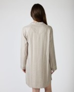 Camisó curt de tela obert de màniga llarga