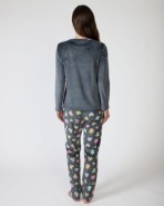Long women's pajamas in microfleece fabric