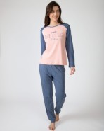 Long women's pajamas in printed knit fabric