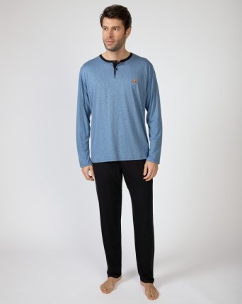 Men's long pajamas made of...