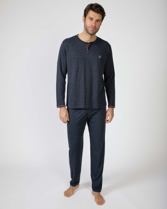 Men's long knitted pajamas