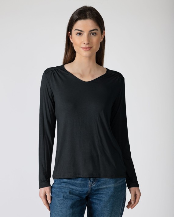 Women's basic viscose knit t-shirt