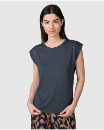 Women's sleeveless studded t-shirt