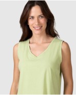 Women's basic sleeveless t-shirt with V-neck