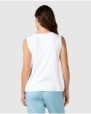 Women's basic sleeveless t-shirt with V-neck
