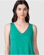 Vestit curt de dona sense mànigues de disseny llis