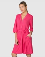 Women's robe with crossover front closure and side pockets