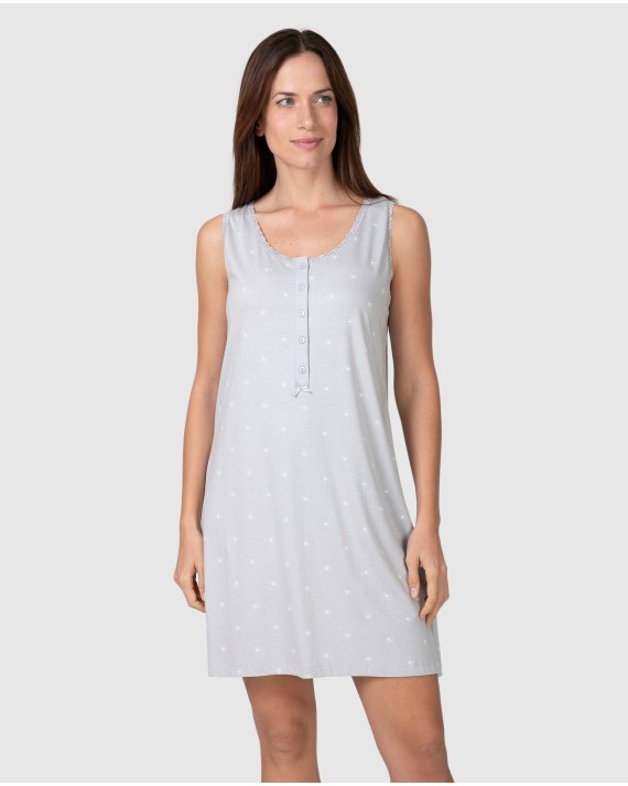 Women's short sleeveless nightgown with neckline detail