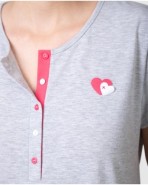 Women's short-sleeved nightgown with appliqué detail