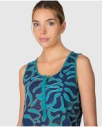 Camisón corto de mujer de tirantes con estampado abstracto