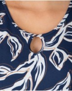 Camisola curta de dona de tirants amb butxaques laterals