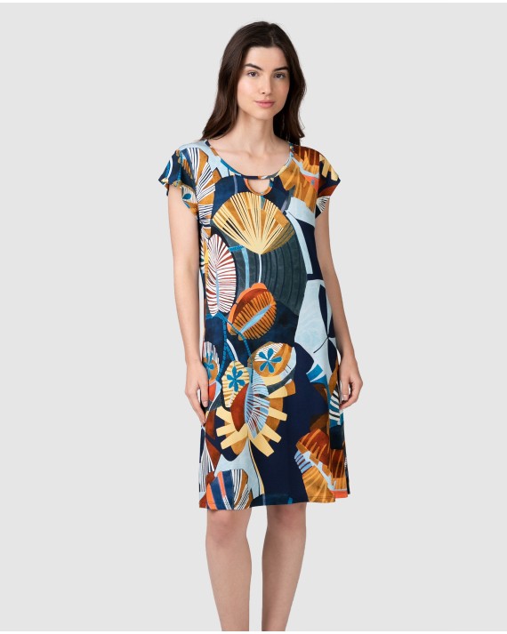 Women's short-sleeved cropped t-shirt with a neckline opening