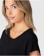 Playera corta de mujer de manga japonesa con detalle calado