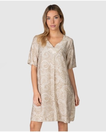 Women's cropped t-shirt with short dropped sleeves and a neckline opening