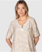 Vestit de platja curt de dona de màniga curta caiguda amb obertura en escot