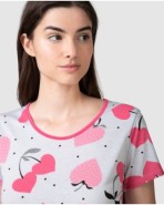 Pijama corto de mujer manga corta estampado fresas y corazones