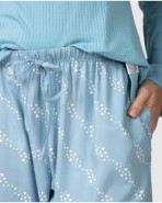 Women's long trousers with elasticated waist and side pockets